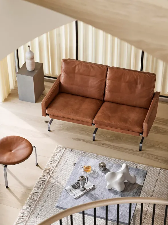 PK31/2 2 pers. Sofa af Poul Kjærholm