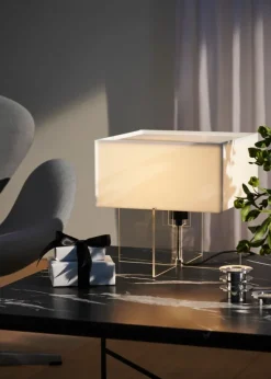 Planner Sofabord 80x80 fra Fritz Hansen