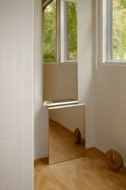 Pleat Spejl, H227 cm fra Muuto