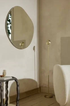 Pond Mirror XL, Dark Chrome fra Ferm Living