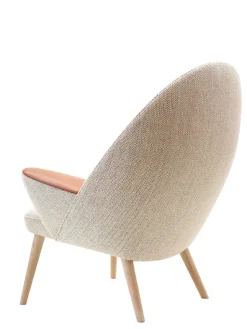 PP521 Den Polstrede Påfugl af Hans J. Wegner
