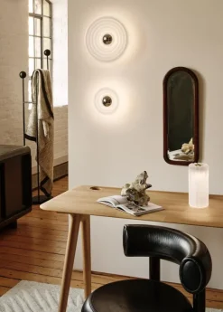 Press Surface væglampe, frosted fra Tom Dixon