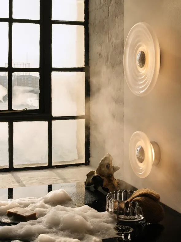 Press Surface væglampe, frosted fra Tom Dixon