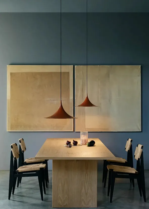 Private Dining Table, 320x100 cm fra GUBI
