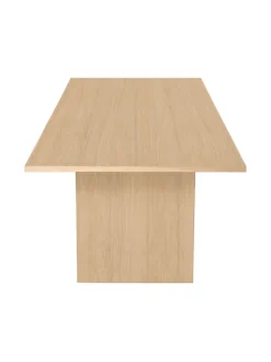 Private Dining Table, 320x100 cm fra GUBI