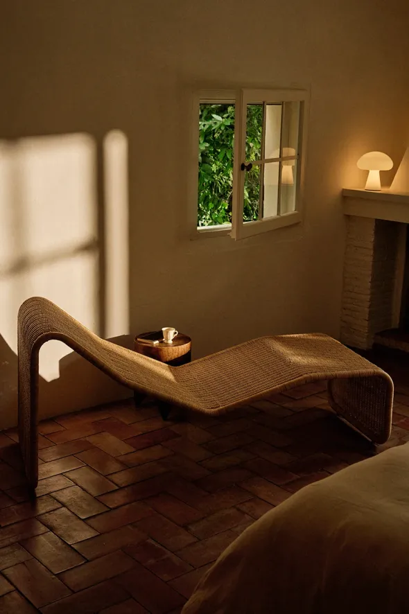 P3S Chaise Lounge fra GUBI