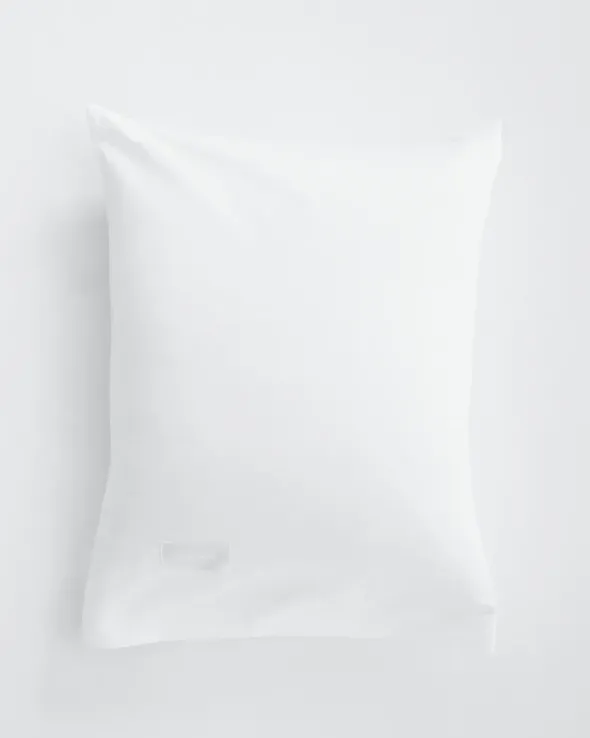 Pure Sateen Pillow Cover 63x60 cm fra Magniberg
