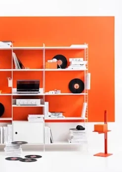 Reol, Living room Q fra String