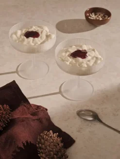 Ripple Champagne Saucers Frosted, sæt á 2 fra Ferm Living
