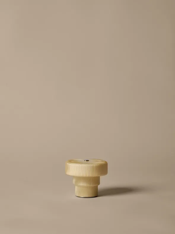 Ripple Portable Lamp Oat fra Ferm Living
