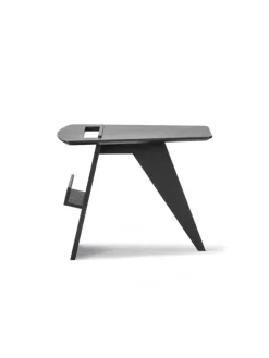 Risom Magazine Table fra Fredericia Furniture