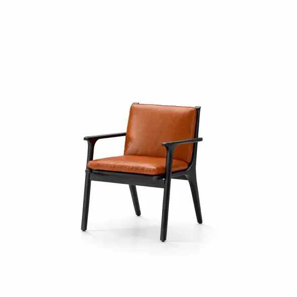 Rén spisebordsstol med armlæn, onyx eg, hynder m. cognac læder