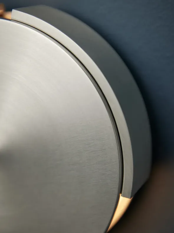 Rotate Wall Lamp fra Frandsen