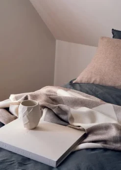 Santa Fe Plaid, walnut brown fra Silkeborg Uldspinderi