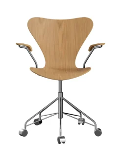 3217 Serie 7 Kontorstol af Arne Jacobsen