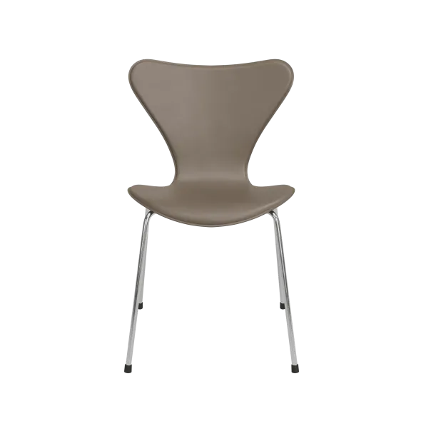 3107 Serie 7 stol, Tailored af Arne Jacobsen