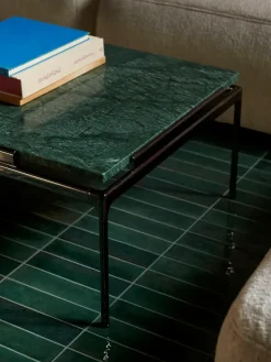 Sett LN13 Sofabord, verde guatemala marble / dark chrome fra &Tradition