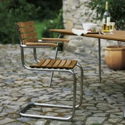 S 40 F Outdoor cantilever chair, med armlæn fra Thonet