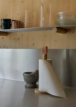 Skagerak Norr køkkenrulleholder fra Fritz Hansen
