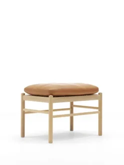 Skammel til Colonial Chair af Ole Wanscher