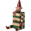 Skuffenisse – Elf with Drawer, grøn fra Maileg