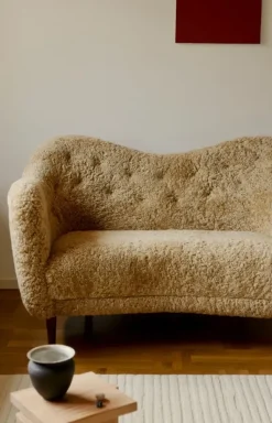 46 sofa, eg klar olie af Finn Juhl
