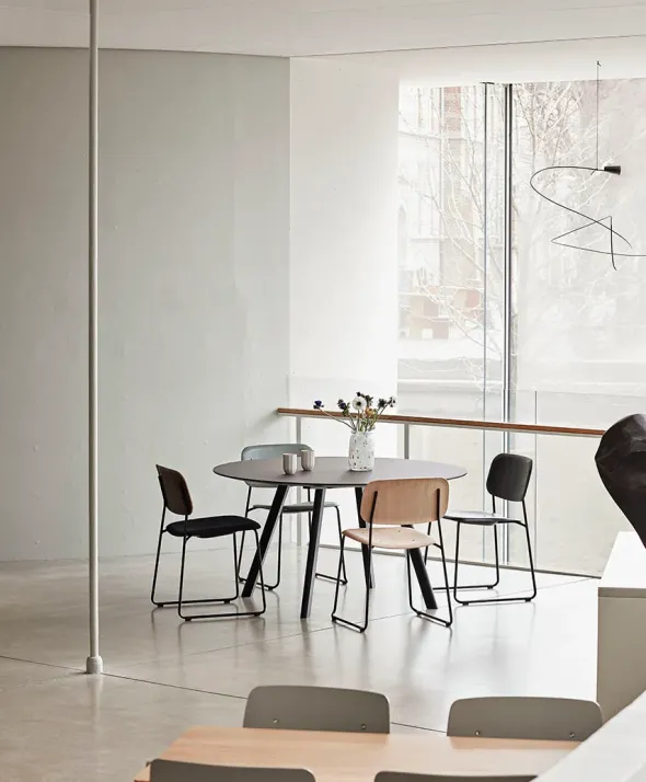 Soft Edge 50 Sled stol fra Hay