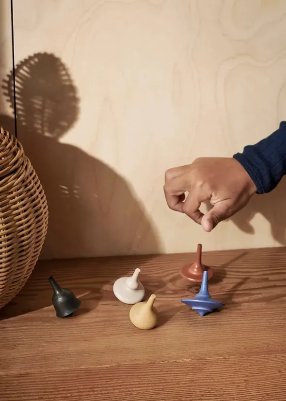 Spin Tops, sæt á 5 stk. fra Ferm Living