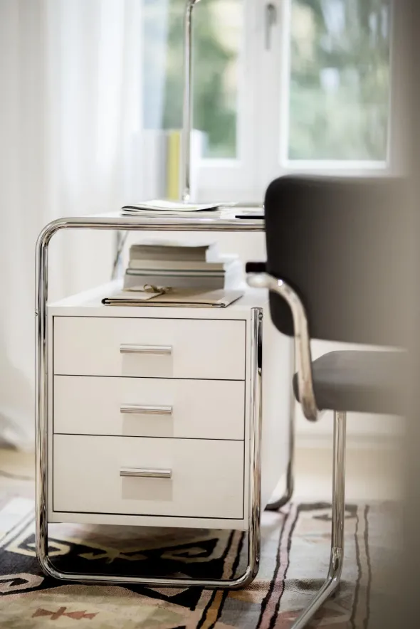 S 285/2 skrivebord, krom fra Thonet