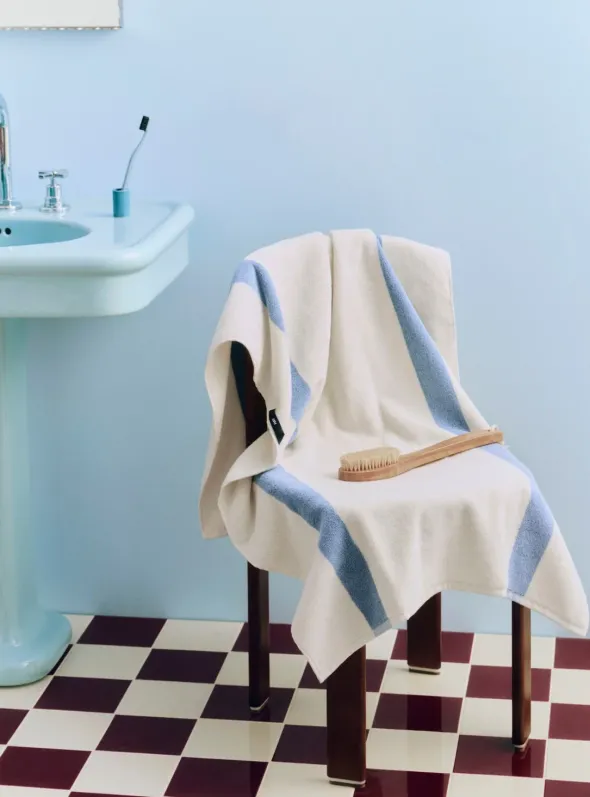 Stripe badehåndklæde fra HAY