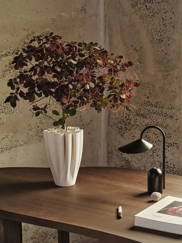 Tarn Desk fra Ferm Living