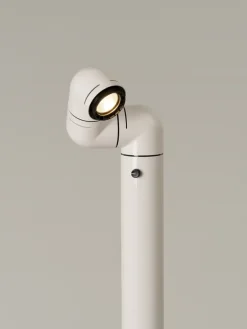 Tatu Alta Gulvlampe, white grey fra Santa and Cole