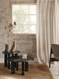 Taula Side Table fra Ferm Living
