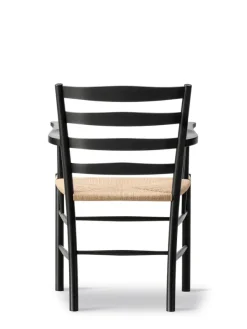 The Klint Armchair, sortlakeret eg fra Fredericia Furniture