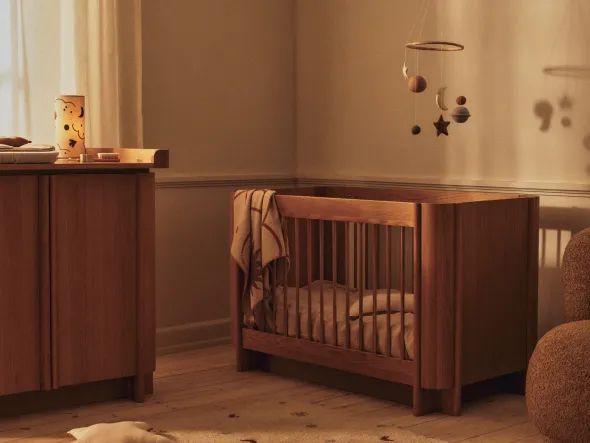 Tilu kommode, lakeret eg fra Ferm Living