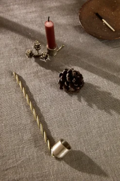 Twist Candle Snuffer fra Ferm Living