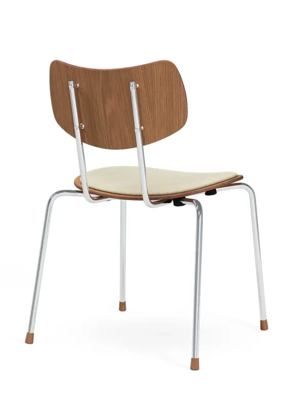 Vega Stol, mood 01104/krom fra Carl Hansen & Søn