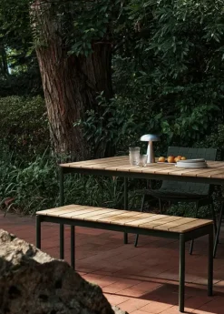 Ville AV26 Havebord, 220x90 fra &Tradition