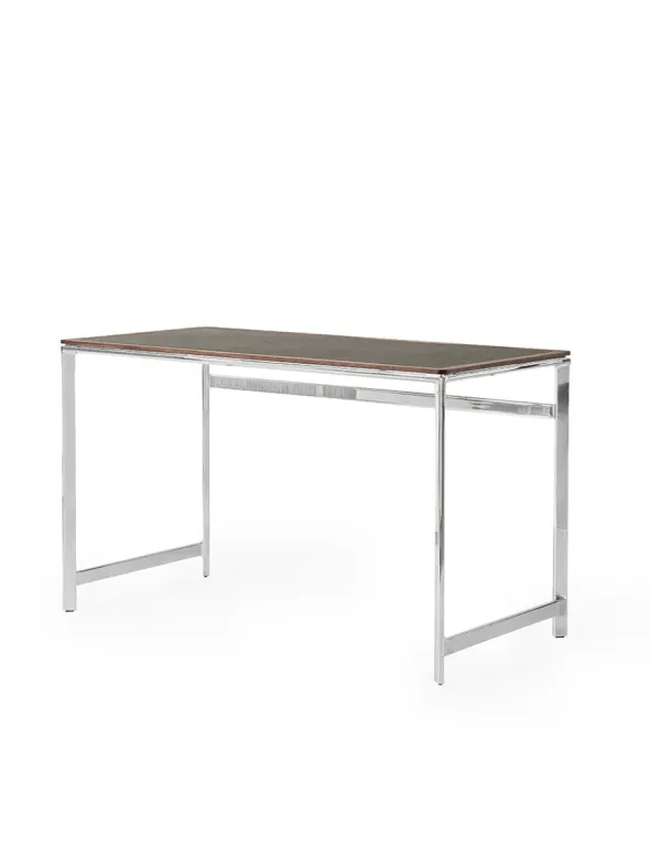 VIPP430 Studio Desk, bosco leather fra Vipp