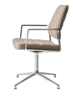 Vipp455 Swivel Chair