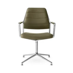 Vipp455 Swivel Chair