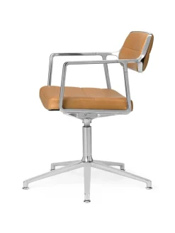 VIPP453 Swivel+ Chair, camel læder fra Vipp