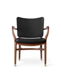VLA61 Monarch Chair af Vilhelm Lauritzen