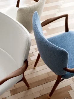 VLA61 Monarch Chair af Vilhelm Lauritzen