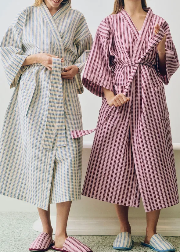 Waffle Badekåbe, stripe cool pink fra Hay