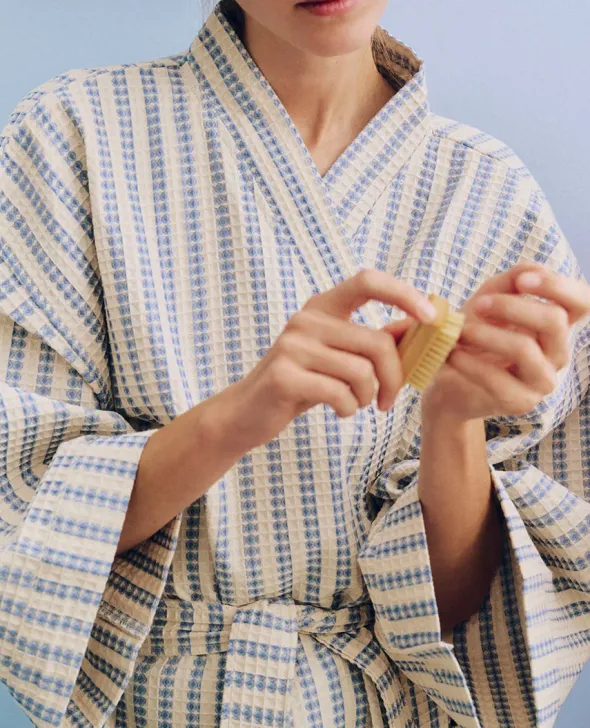 Waffle Badekåbe, stripe dusty blue fra Hay