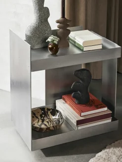 Yara Vase Small, rustic iron fra Ferm Living