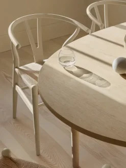 Y-stol CH24 Soft Barley af Hans J. Wegner