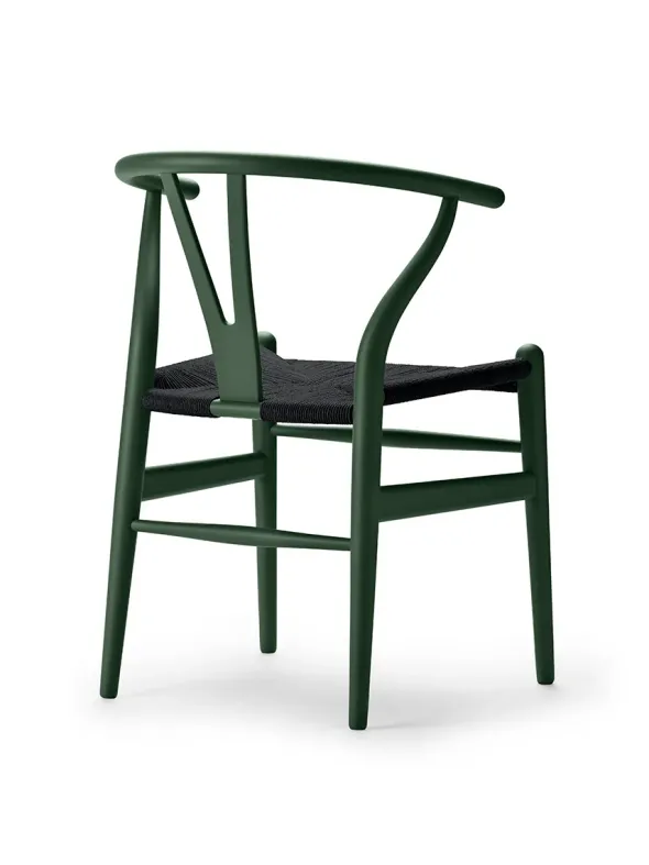 Y-stol CH24 Soft Green med sort flet af Hans J. Wegner