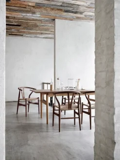 Y-stol CH24, Valnød olie af Hans J. Wegner
